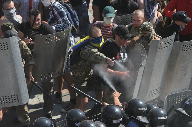 Пропавший московский школьник нашелся в рядах украинских радикалов