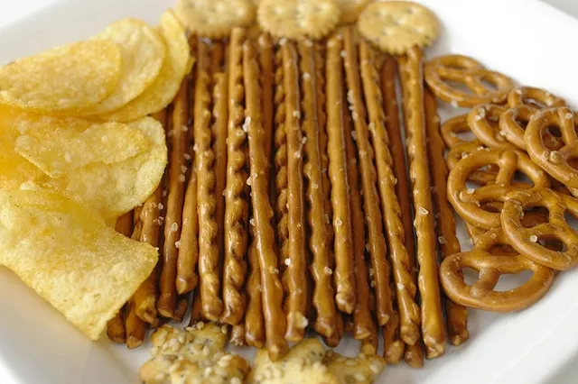 «Человек похожий на Чайку» хочет купить одного из крупнейших производителей соли