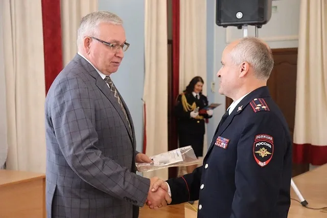 Свердловское ГУ МВД покидает борец с «оборотнями в погонах» глава УСБ Зенков