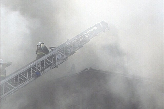 В Нижнем Тагиле горит нефтебаза «Газпромнефти»