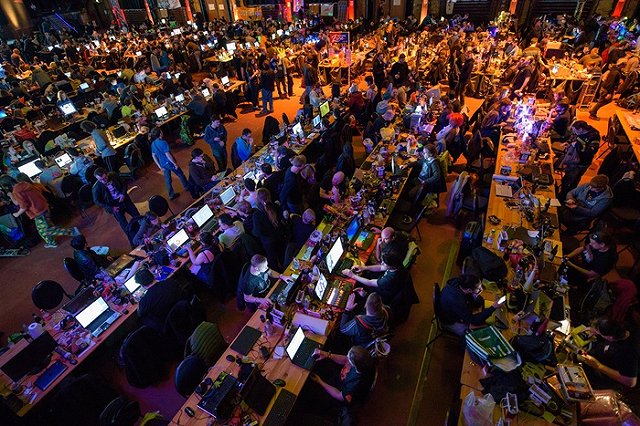 Компания Усманова построит один из крупнейших в мире киберстадионов