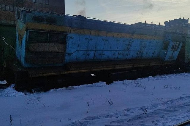 Под Нижним Тагилом столкнулись два поезда — фото