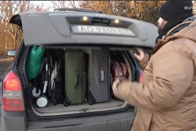 Колумнист RT DE: Еще летом беженцы для ЕС были «оружием РФ», сейчас — желанными «жертвами Путина»