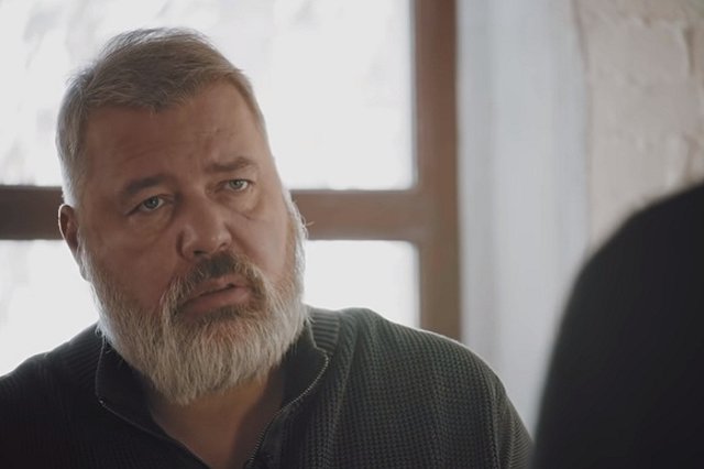 «Новая газета» передает Нобелевскую медаль в пользу беженцев с Украины