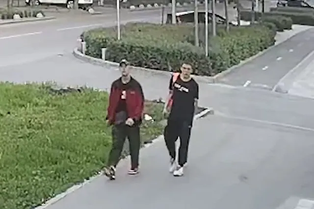 Объявили награду за информацию о вандалах, разукрасивших старинное здание в центре Екатеринбурга