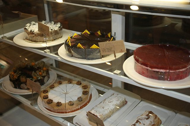 В Facebook пожаловались на скрытые камеры извращенцев в туалетах «Шоколадницы»