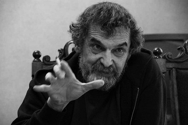 Прах бывшего руководителя Екатеринбургского ТЮЗа развеют над Байкалом