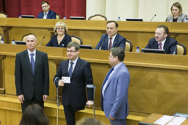 Депутата ЕГД обвинили в том, что он не расплатился с технологами после выборов