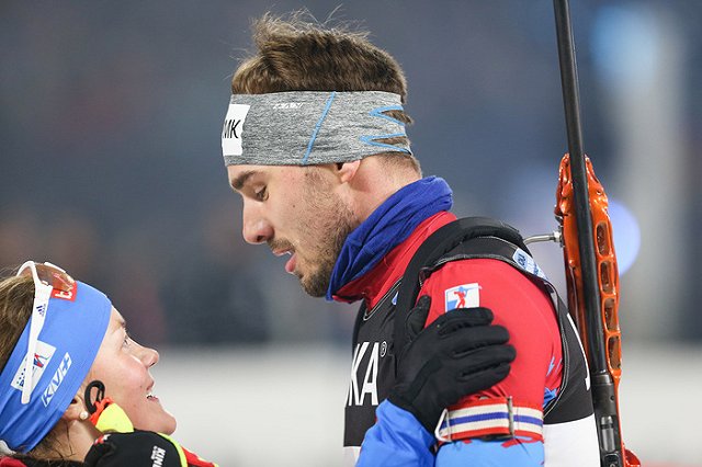 Лыжи и спортивная одежда Шипулина уйдут с молотка