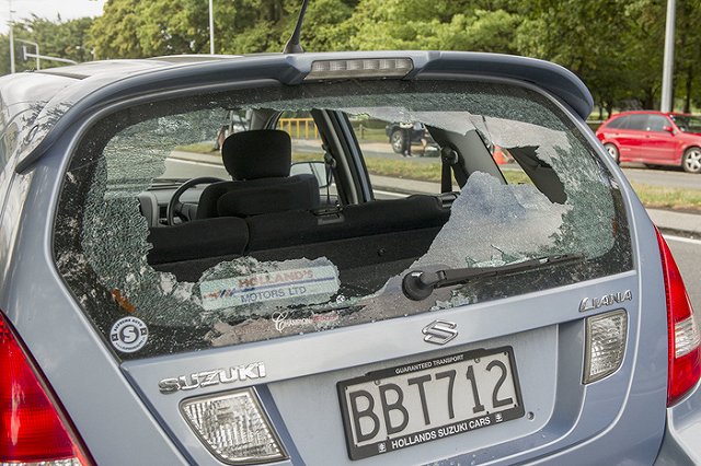 Число жертв нападения на мечети в Новой Зеландии увеличилось до 49