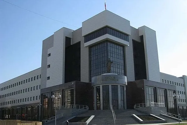 Защитники сквера у Драмтеатра оспаривают выделение земли под религиозные нужды