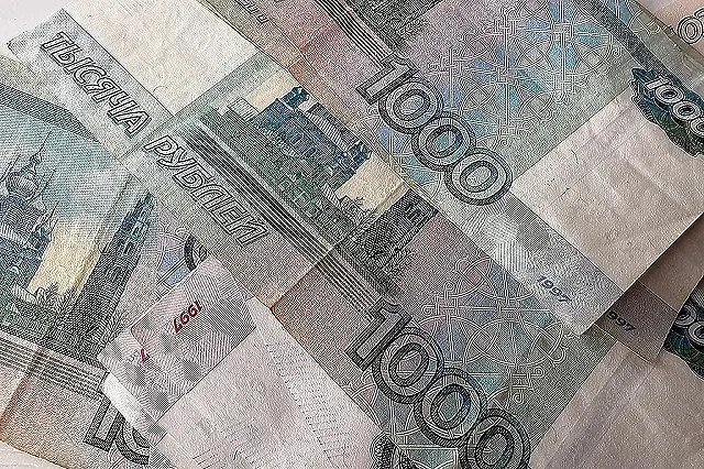 Екатеринбуржцы назвали желаемый размер минимальной оплаты труда