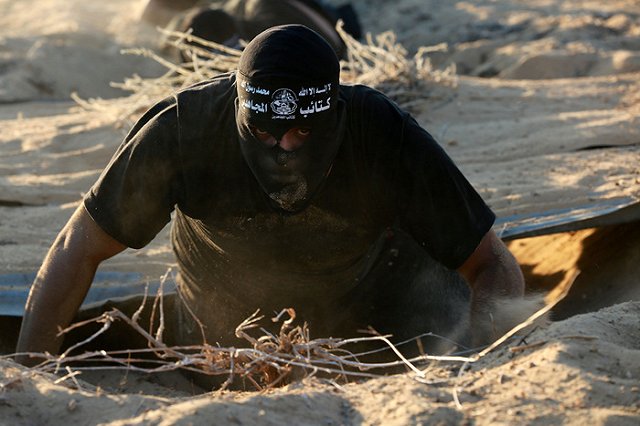 Вице-премьер Крыма рассказал о лагерях ИГ на юге Украины