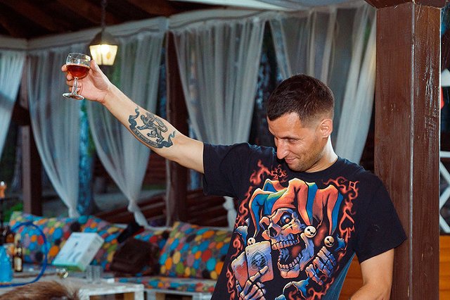 Обозвавший Боровика «скучным контрацептивом» от имени пиарщика был троллем