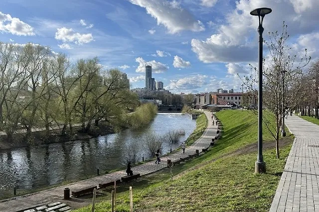 В Свердловскую область идёт жара