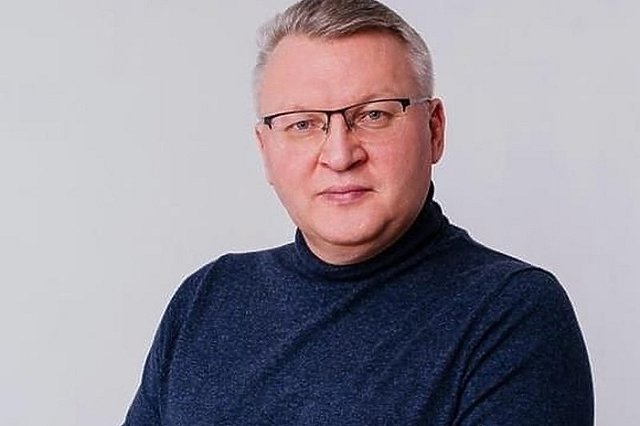 Свердловский депутат попросил досрочно лишить его полномочий