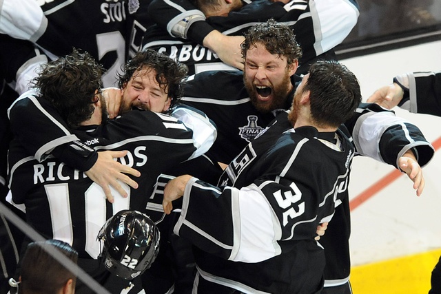 Хоккеисту Войнову запретили встречаться с Обамой в Белом доме