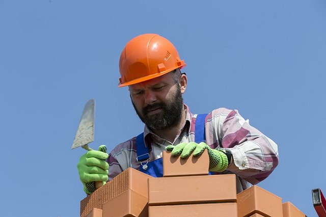 Супруга свердловского мэра владеет 47 квартирами