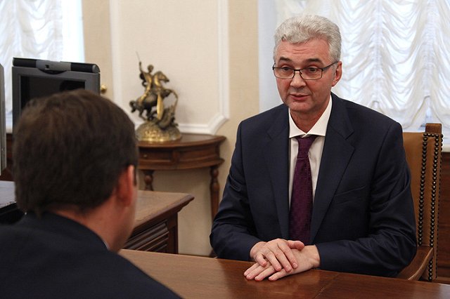 Александр Якоб выбыл из борьбы за пост главы свердловского правительства