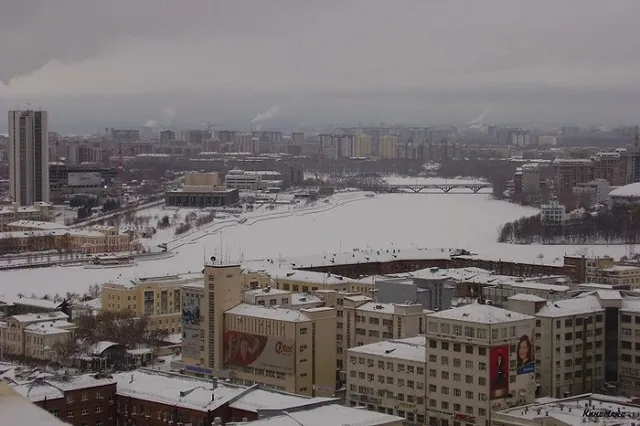 Екатеринбуржцы «обнимут пруд», чтобы спасти его от храма-на-воде