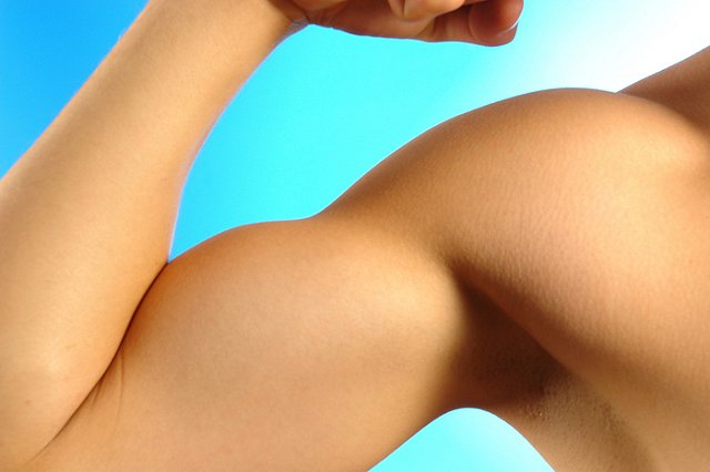 В фитнес-центре в «Москва-Сити» элит-тренер зверски избил коллегу из-за шкафчика