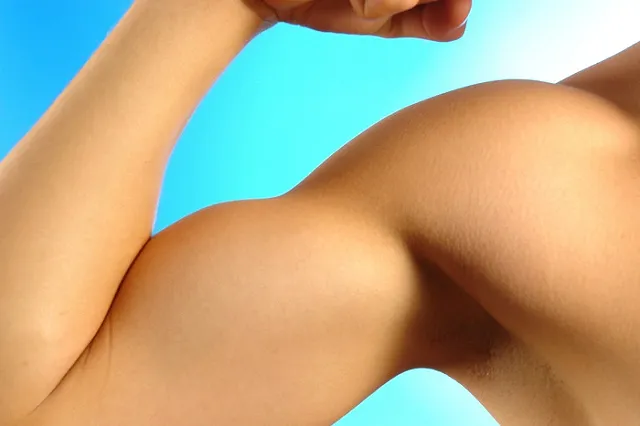 В фитнес-центре в «Москва-Сити» элит-тренер зверски избил коллегу из-за шкафчика