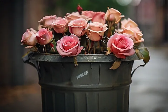 Антивандальные урны из вторсырья установят на улицах Екатеринбурга (ФОТО)