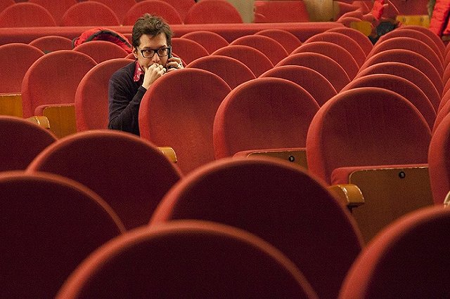 «Это ад!» Курганцев возмутила постановка Шекспира, где актеры ходят без штанов