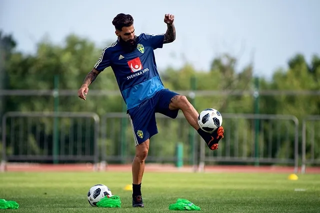 Шведский футболист ответил на обвинения в терроризме