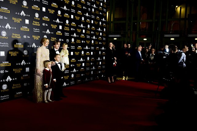 Лука Модрич впервые в карьере получил «Золотой мяч»