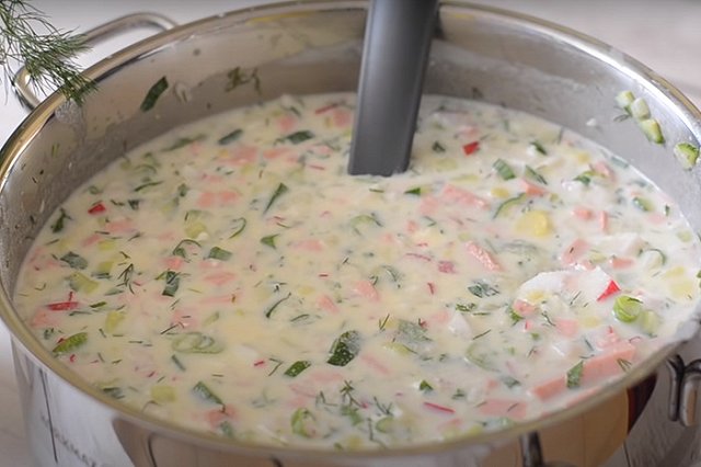 Диетолог рассказала рецепт полезной окрошки