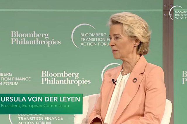 Глава ЕК Урсула фон дер Ляйен возложила вину за атомную бомбардирировку Хиросимы на Россию