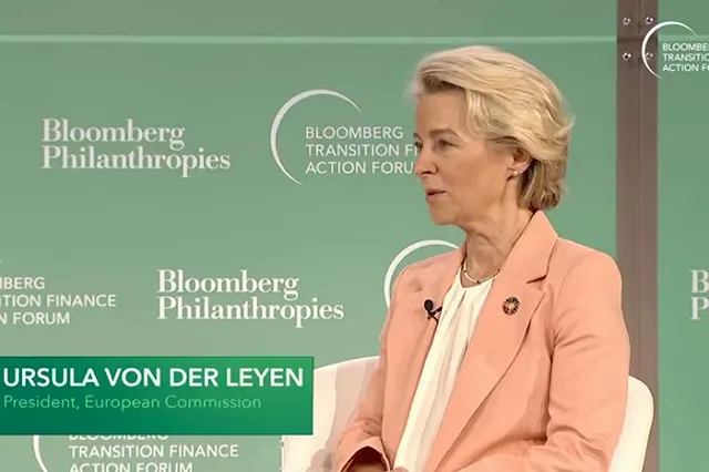 Глава ЕК Урсула фон дер Ляйен возложила вину за атомную бомбардирировку Хиросимы на Россию