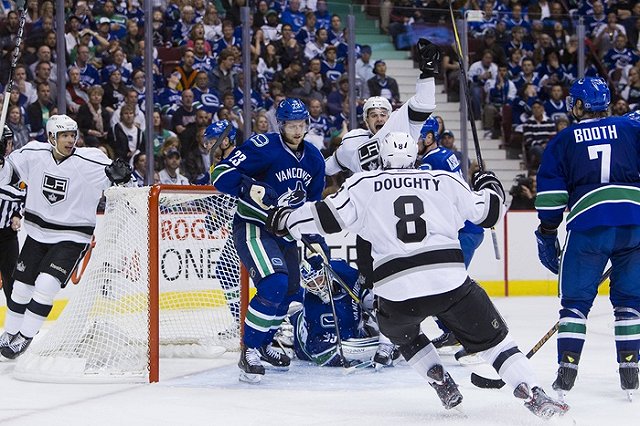 Хоккеисты «Лос-Анджелеса» заявили о нежелании поддержать Войнова