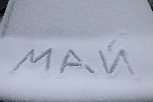 Свердловскую область завалило снегом — фото