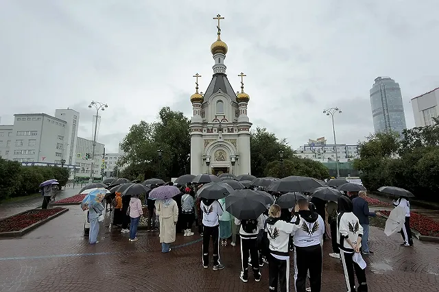 Молебен в честь покровительницы Екатеринбурга прошел в часовне на площади Труда