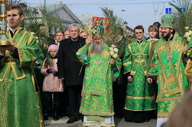 Православные отмечают Вербное воскресенье