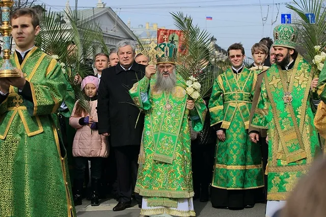 Православные отмечают Вербное воскресенье