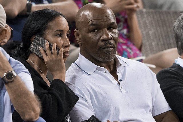 После визита на Урал Майк Тайсон заявил о чуткости и доброте россиян