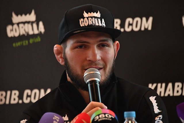 Сломавшего нос американцу футболиста «Спартака» сочли поклонником Нурмагомедова