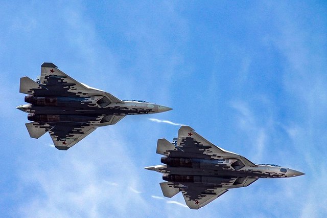 На Дальнем Востоке разбился истребитель нового поколения СУ-57