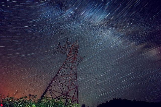 Свердловчанам опять пообещали ливни и крупный град