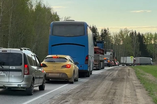 На трассе Екатеринбург — Курган построят мост перед железнодорожным переездом