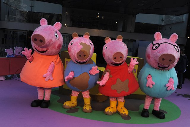 Владелец бренда «Свинка Пеппа» подал 15 исков к свердловским бизнесменам