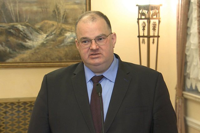 Свердловские власти прокомментировали отставку министра здравоохранения Цветкова