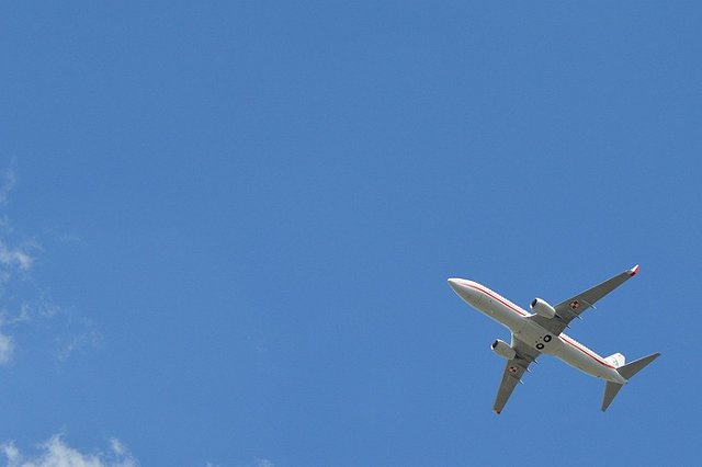 Многодетная семья через суд вернула деньги на авиабилеты, купленные по «невозвратному» тарифу