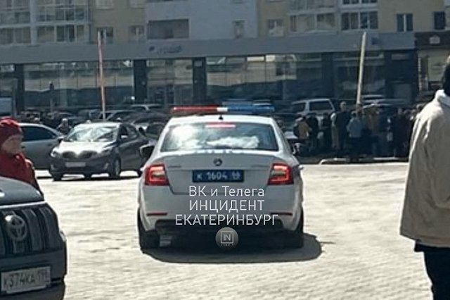 В Екатеринбурге эвакуировали посетителей двух торговых центров