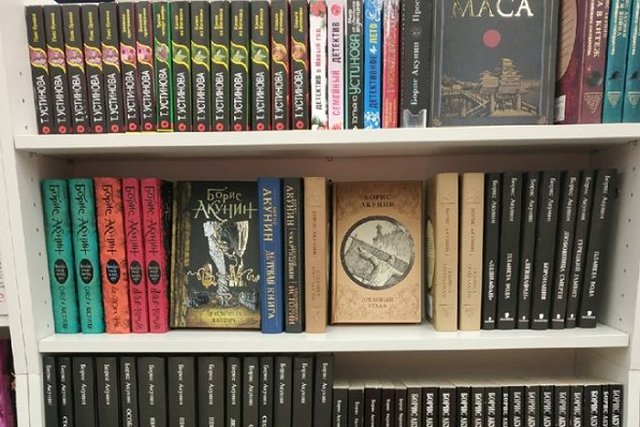 В свердловском Минкульте решили, что делать с книгами писателей-иноагентов