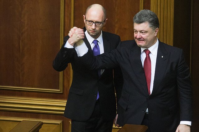 Яценюк оценил «Стену» на границе с Россией в полмиллиарда долларов