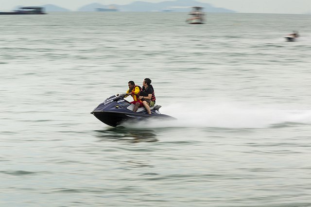 Гражданке Южной Кореи предъявили обвинения из-за гибели россиян в ДТП на Пхукете